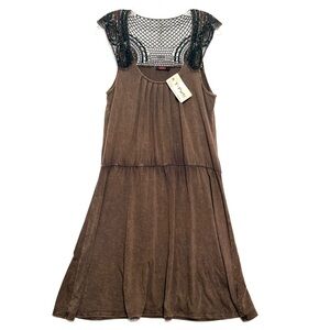 T Party Fashion Brown Crochet Trim Tank with Tag, size L, NWT